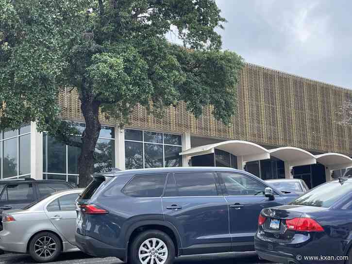 San Antonio nonprofit 'misused' federal funds to buy migrants airline tickets, lawmaker says