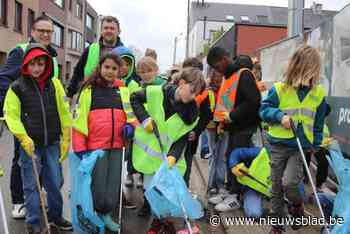 Leerlingen De Ark maken op namiddag heel Battel proper