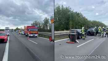 Unfall auf A8 bei Übersee: Vier beteiligte Autos und sieben Verletzte – darunter ein Kleinkind