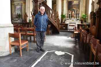 Frans (84) haalt slag thuis: “Grafsteen van mij voorvader wordt opgeknapt”