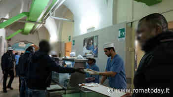 Sempre più poveri e fragili. Le mense e i centri d'accoglienza di Roma esplodono di migranti