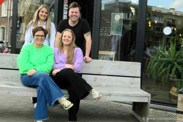 Wissel van de wacht bij Salt ’n Sugar: Camille en Annick zetten succesformule met hartige wafels verder