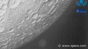 China's experimental moon satellites beam back lunar imagery (video, photo)