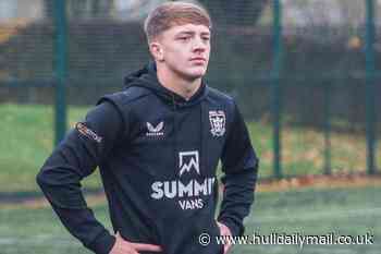 Hull FC team to play St Helens named as young gun set for first Super League start