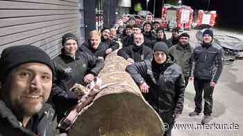 Die Maibaumwachen einfach eingesperrt
