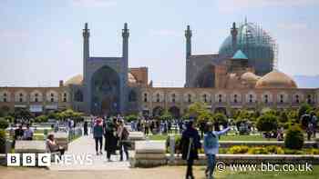 Isfahan - strategic Iranian city where explosions heard