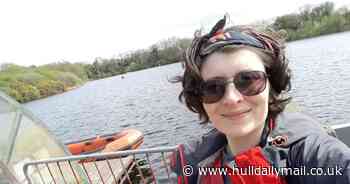 I did paddleboarding yoga at the peaceful swimming lake a 15-minute drive from Hull