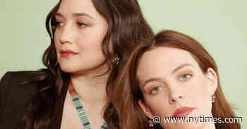 Riley Keough and Lily Gladstone Discuss ‘Under the Bridge’