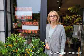 Handelaars protesteren massaal tegen betonblokken aan toegangsweg Markt: “Ze knijpen onze handelszaken dood”