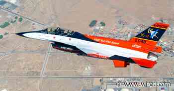 AI-Controlled Fighter Jets Are Dogfighting With Human Pilots Now