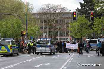 „Letzte Generation“ blockiert Von-Vincke-Straße
