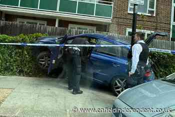 St Ann’s Road Crash: Car crashes into railings