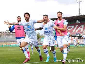 Serie B, il Parma impatta a Palermo e il Como si fa sotto