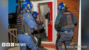 Cocaine and £20k seized in dawn drug raids