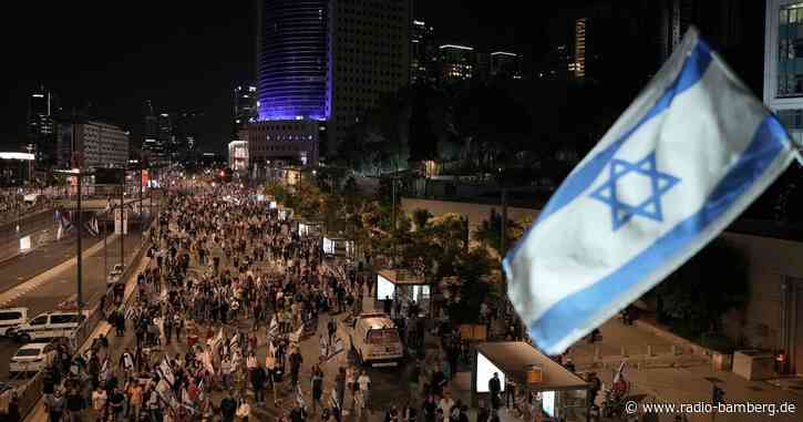 Tausende Israelis gegen Natanjahu-Regierung auf der Straße