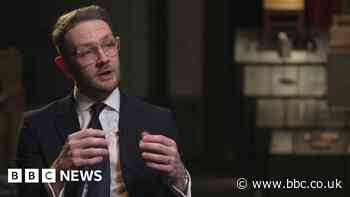 Sunak has set us back, says climate watchdog head