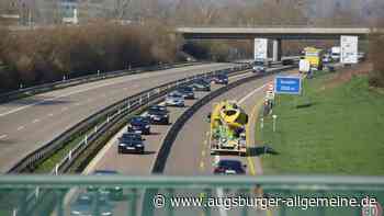 Betrunkener verursacht zwei Unfälle auf der B28