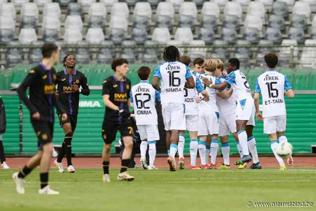 RSCA Futures sluit seizoen af in mineur, pijnlijk einde voor Alonzo Engwanda: “Jammer dat ik niet ben kunnen doorbreken bij Anderlecht, maar ik blijf de club volgen”