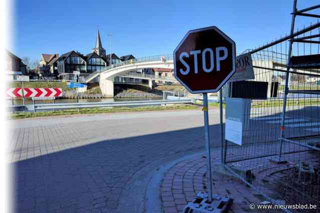 Botsing tussen twee voertuigen aan de Tessenstraat