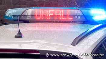 Zeugen gesucht: Verkehrsschild beschädigt und Fahrerflucht in Calw