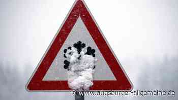 Mit Sommerreifen auf der B17 ins Schleudern geraten