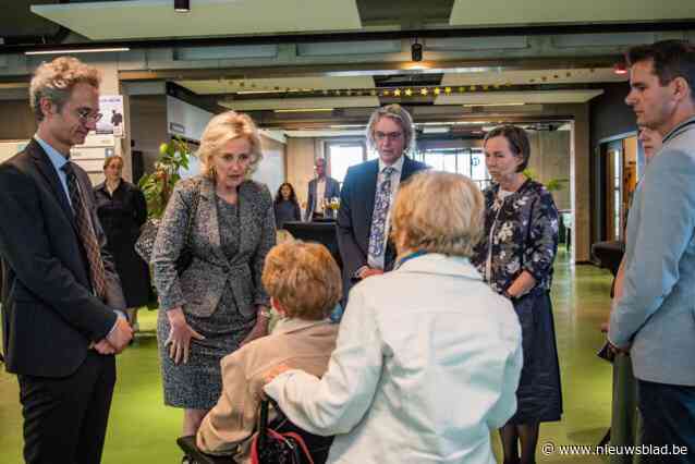 Prinses Astrid gaat in gesprek met ALS-patiënten: “Dankzij het onderzoek hier kan ik ervan dromen weer te kunnen stappen”