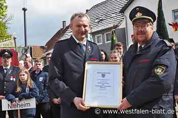Spielmannszug der Feuerwehr Nieheim feiert Jubiläum