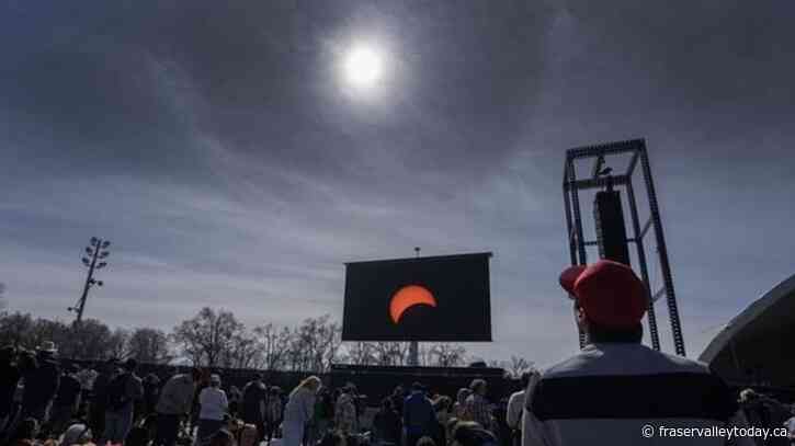 Quebec Health Department reports 28 cases of eye damage linked to solar eclipse