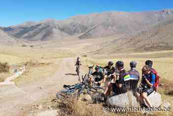 Fietsgroep legt op elk continent moutainbikereis af: “Onze volgende trip gaat naar Mars”