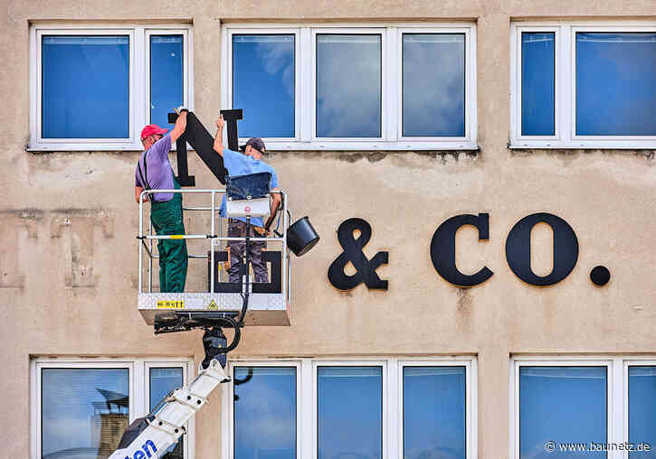 Logistik am Stadtrand 
 - Busexkursion in Wien
