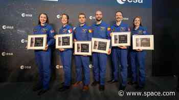 ESA graduates the 'Hoppers': Europeans, Australian pass astronaut basic training