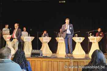 Driehonderd zesdejaars Sint-Ursula-Instituut wonen verkiezingsdebat op school bij