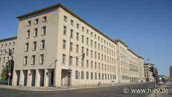 Steuereinnahmen sinken: Die maue Konjunktur kommt in den öffentlichen Kassen an