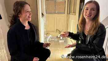 „It‘s a dress, not a yes“: Wasserburger Gymnasiasten und ihre kreativen Botschaften