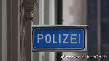 Skurriler Besuch auf der Wache: Volltrunkener Autofahrer wird bei Polizei vorstellig