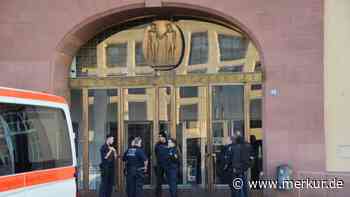 Polizei schießt auf mutmaßlichen Randalierer in Bibliothek