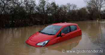Waterschade aan je auto: kwestie van een nachtje opdrogen, of is ie voorgoed beschadigd?