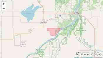 Wildfire prompts evacuation order for part of MD of Peace #135