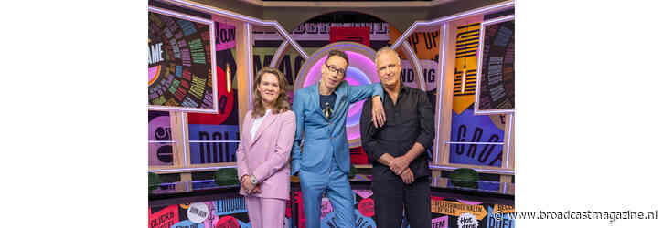 Dolf Jansen presenteert Deze Week In De Reclame bij PowNed