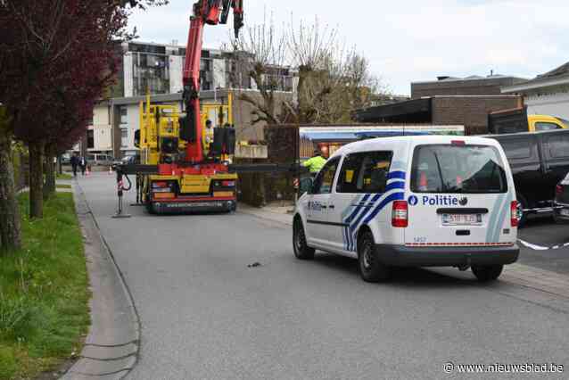 Mathias D. (44) toont speurders vandaag hoe hij zijn vrouw Stephanie (43) doodstak: “Hoe is het tot zo’n uitbarsting kunnen komen?”