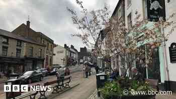 Shops to stay open as £600k street revamp begins