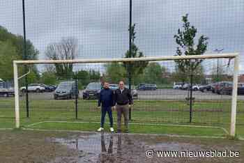 Voetbalterrein is modderpoel: kwart van jeugdtrainingen kan niet doorgaan