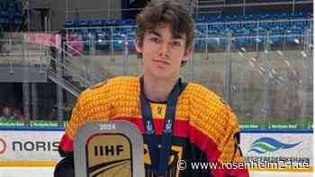 Unbesiegt bei der WM: DEB-U18 steigt in die Top-Division auf – Rosenheimer war mit dabei