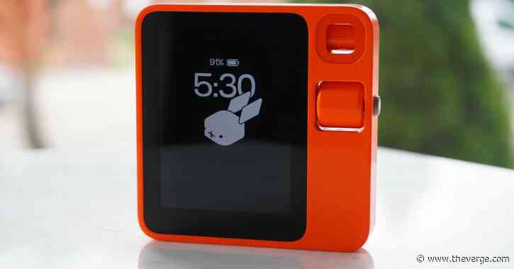 A morning with the Rabbit R1: a fun, funky, unfinished AI gadget