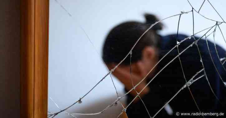 Gewalt gegen Frauen: EU stimmt für schärfere Regeln