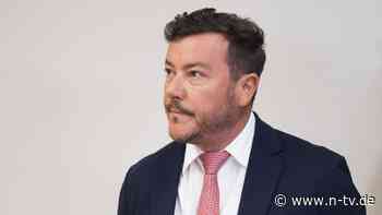 Signa-Gründer schweigt: Gläubiger fordern zwei Milliarden Euro von René Benko