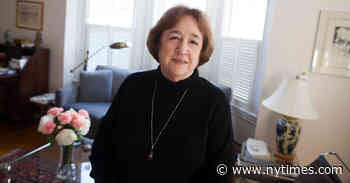 Helen Vendler, ‘Colossus’ of Poetry Criticism, Dies at 90