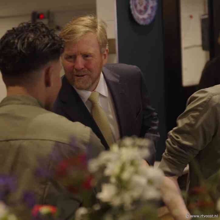 Koning noemt initiatief in Nijverdal voorbeeld van inspiratie en samenwerking