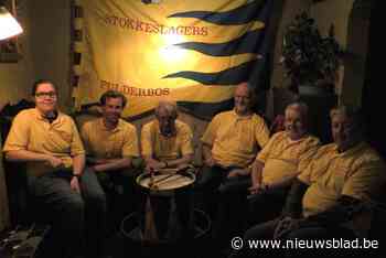 Vendelgroep De Stokkeslagers werkt aan docufilm voor dertigste jubileum en lost al wat teasers
