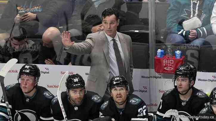 Rebuilding Sharks fire coach David Quinn after 2 disappointing seasons